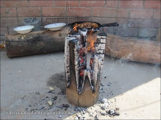 Dapur Kayu Yang Mudah Dan Ringkas