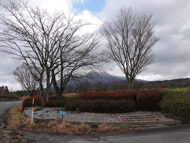 鳥取県西伯郡伯耆町福兼　添谷展望駐車場からの眺望