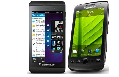 blackberry layar sentuh terbaru, adu bb z10 vs blackberry torch bagusan mana, perbandingan blackberry tipe baru