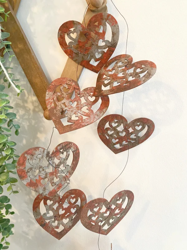 rusty heart garland