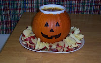 How to Make a Pumpkin Centerpiece for Fall or Halloween Party