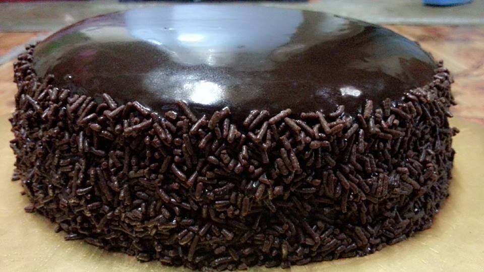 ANNUR DESSERT Kek Coklat Moist 
