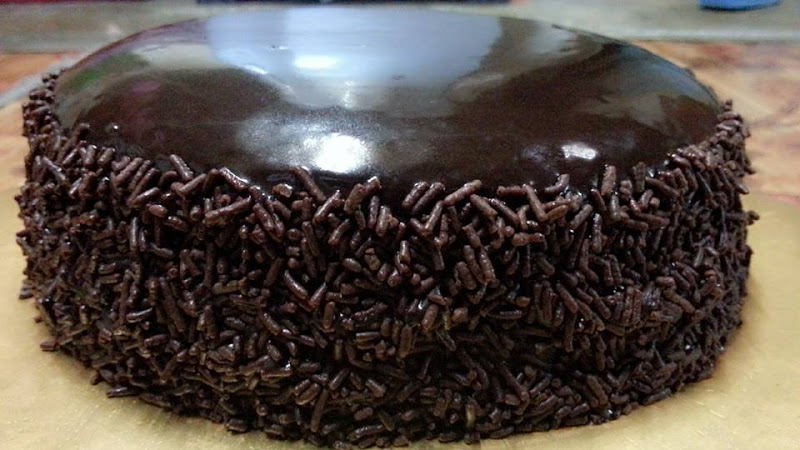 30 Ide Populer Kek Coklat Moist