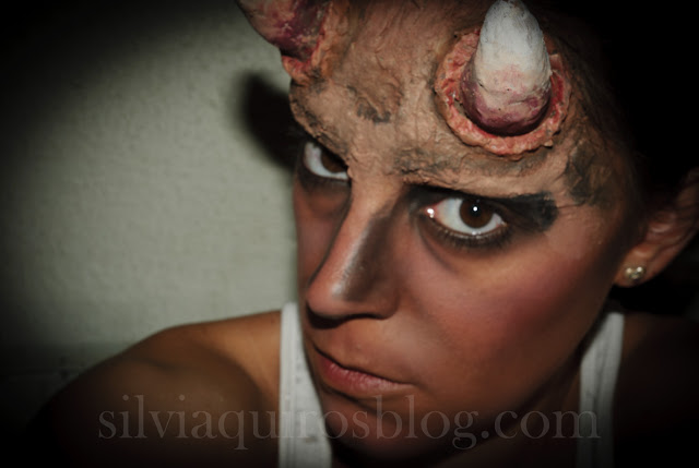 Maquillaje Halloween 4: Diablo con cuernos, Halloween Make-up 4: Debil with horns, special effects, efectos especiales, Silvia Quirós