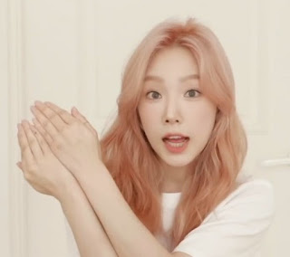 Taeyeon Second Reaction Video