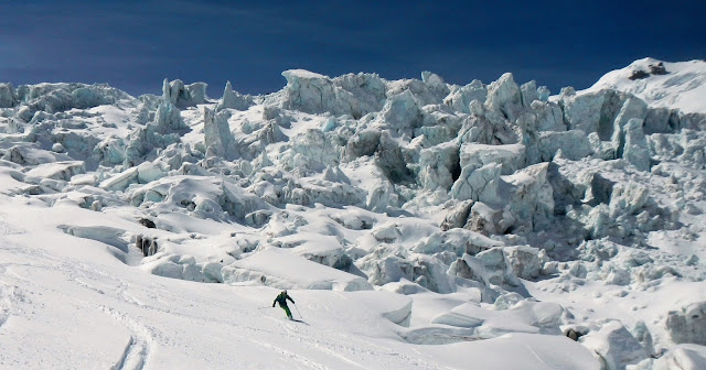 Vallée Blanche par la pointe Helbronner descente par le glacier de la Vierge
