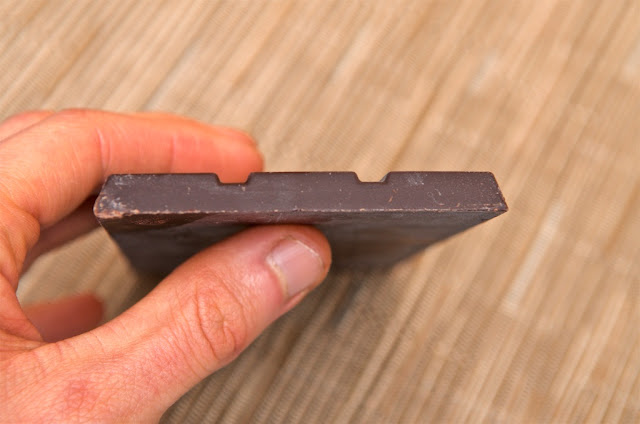Autentic ROM Ciocolată 75% Cacao - Dark Chocolate ROM - Chocolat noir - Rhum - Dessert - Food - Snack - Romania