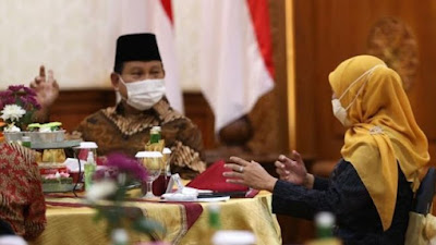 Silaturahim Prabowo Subianto dengan Gubernur Jatim Khofifah Dinilai Strategis Untuk Pilpres 2024, Berjodohkan?