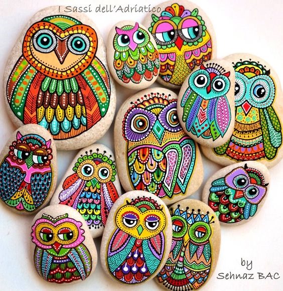 stones painting owl design