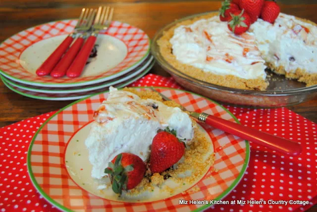 Summertime Sweets Recipe Collection at Miz Helen's Country Cottage