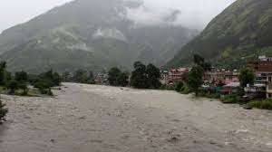 हिमाचल प्रदेश में बरसात में बादल क्यों फट रहे हैं,जानिए 