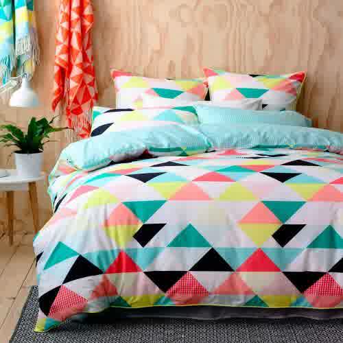 Interesting Trendy Geometric Bedroom Decoration Ideas