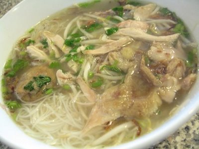 Blog Cik Rabia: Resepi Mudah Bihun Sup Ayam / Soto Sabah