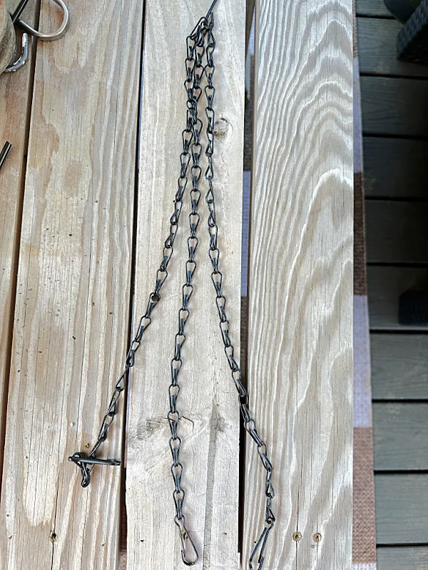 three strand chain with hooks