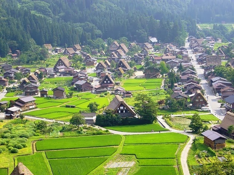 gassho-zukuri farmhouse-21