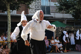 Grupo de danzas Erreka Ortu