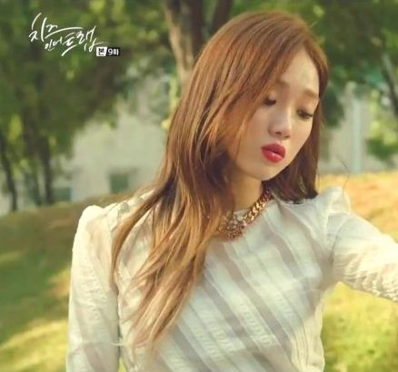 Lee_Sung_kyung_Cheese_in_the_trap_Korean_drama_fashion