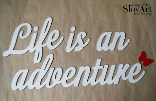 Spojena slova za zid - Life is an adventure