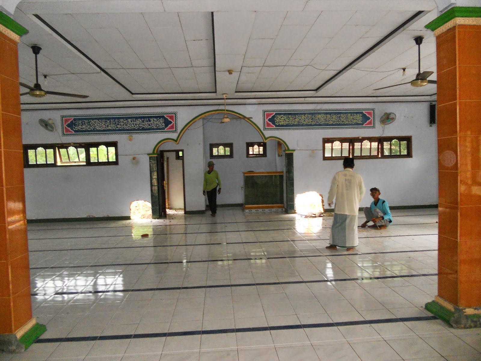 Profil Masjid Baiturrahim ~ Masjid Baiturrahim Tlutup