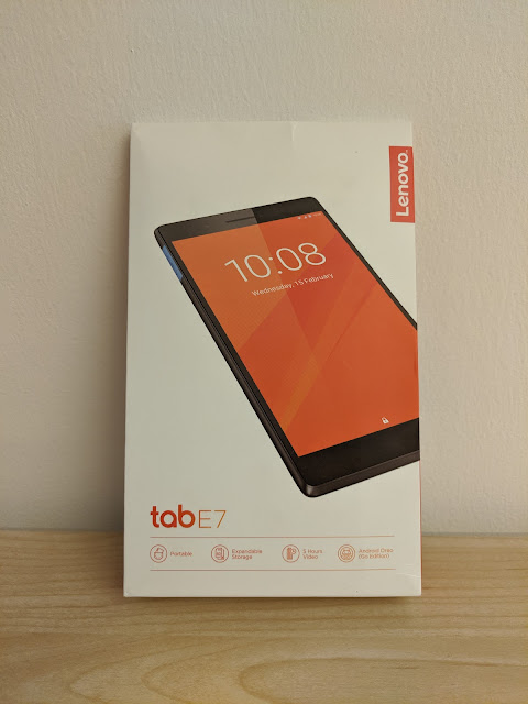 Packaging of a Lenovo Tab E7 Android Go tablet