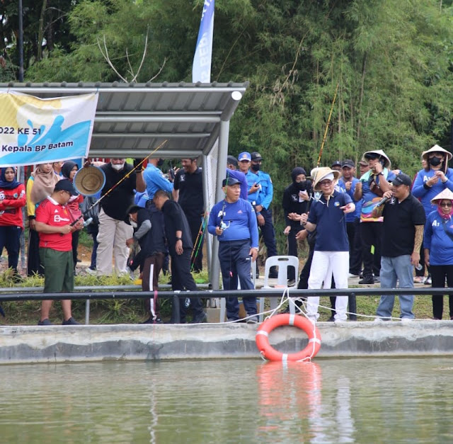 Hari Bakti ke 51, BP Batam Mancing Mania di Taman Rusa