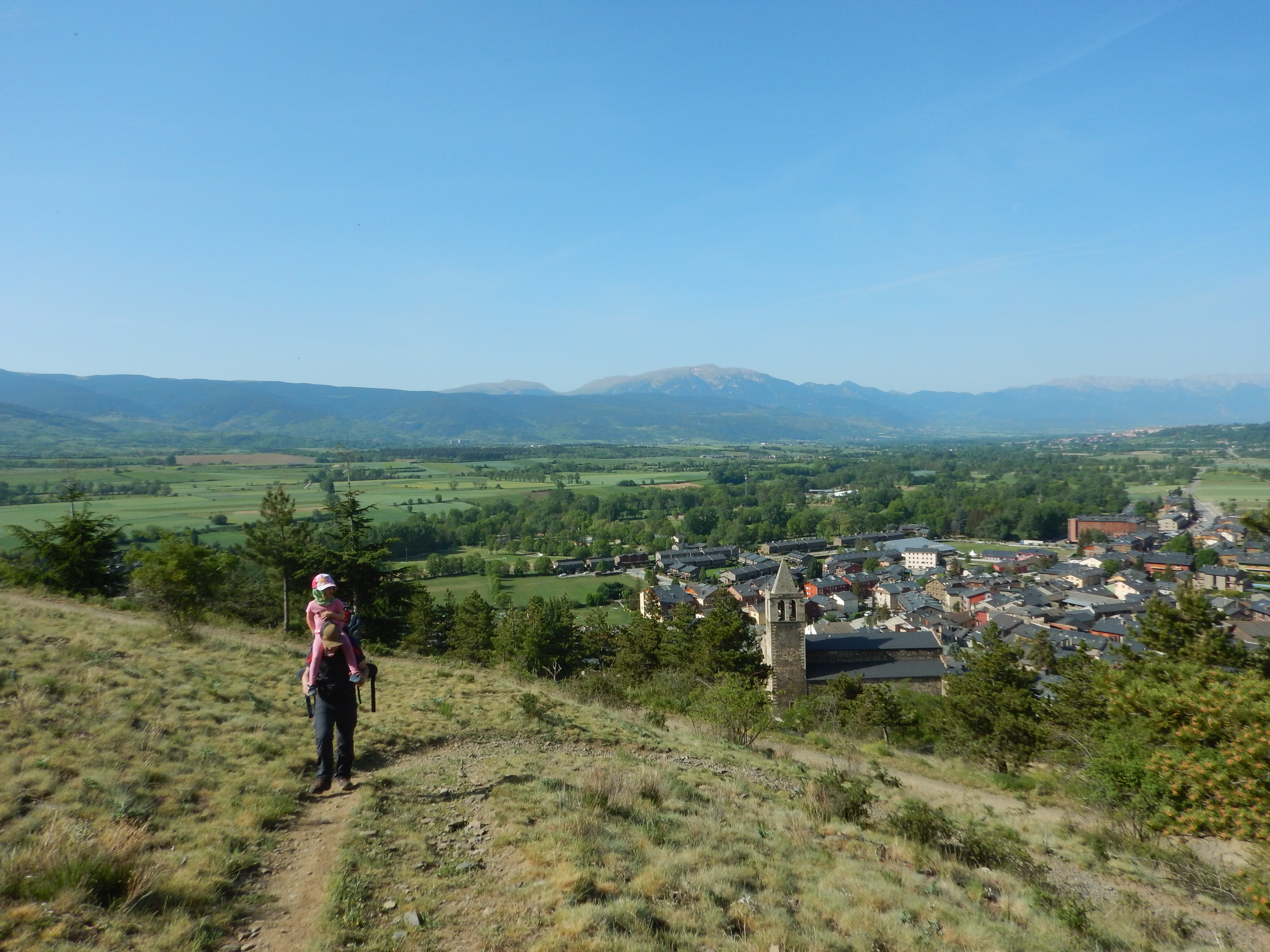 Subida al castell de Llívia