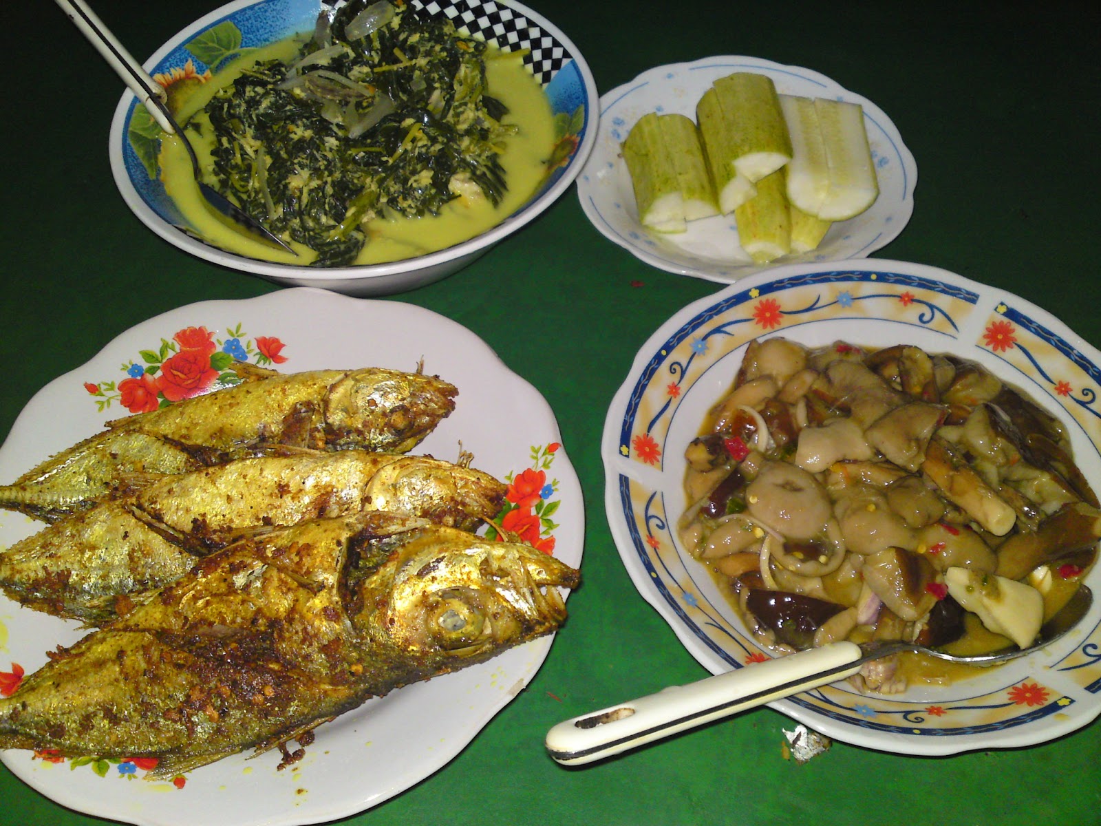 Dari Dapur Orang Kampung  Desainrumahid.com