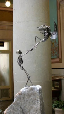 Skeleton Sculptures Seen On www.coolpicturegallery.net