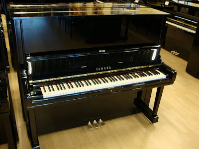 dan Piano Yamaha dòng U3E