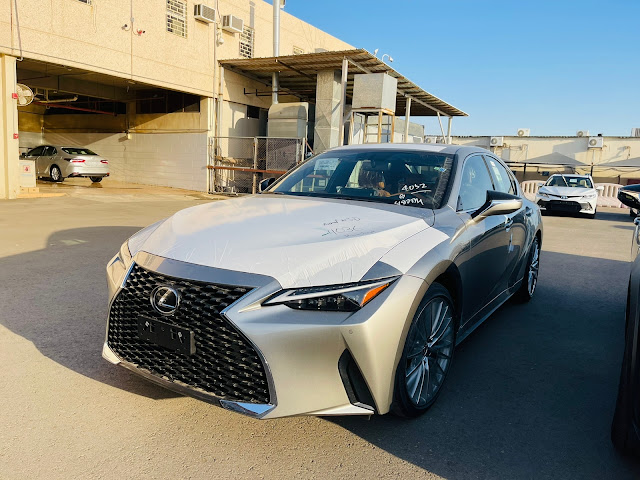 لكزس Lexus IS 2024 ارنوب اقوى اداء رياضي وتصميم فاخر من الاخر