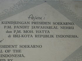 Atjara Kunjungan Presiden Soekarno, P.M Pandit Jawaharlal N, dan P.M Moh Hatta di Ibukota RI  Tahun 1952.harga 150.000rupiah