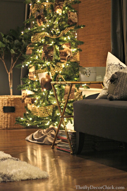 picture tree at Christmas