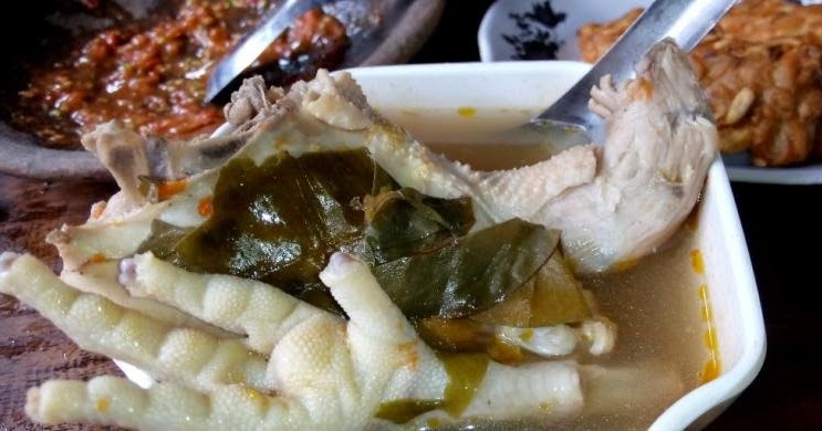 Wisata Kuliner Jangan Uyah Asem ~ Ganang Alfianto