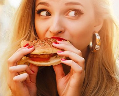 Nutricionista comendo fast food?