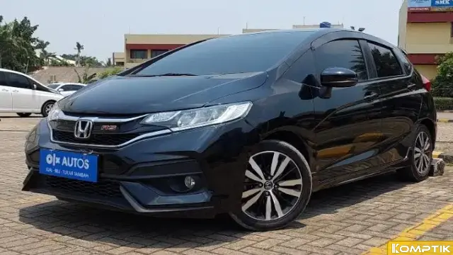 Keunggulan Honda Jazz, salah satu mobil hatchback yang sangat populer