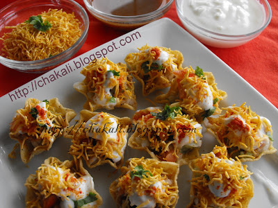 Indian Chaat, Chaat food, Mumbai street chaat, Mumbai street food, bhelpuri, pani puri, sevpuri, aloo chaat, Indian appetizers