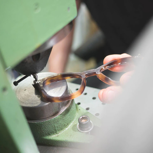 fabricação de armação de óculos