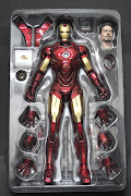 Hot Toys : Iron Man Mark IV