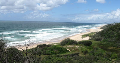  minutes walk into Noosa Heads National Park too  bestthailandbeaches: Noosa Heads.