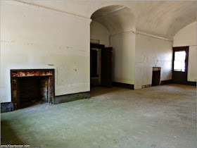 Fuerte Warren: Old Hospital