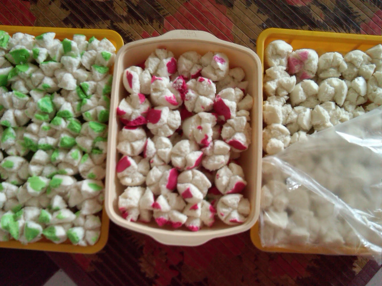 Salju 💠 kuih : August 2010