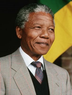 Mandela, "Salute migliora costantemente"