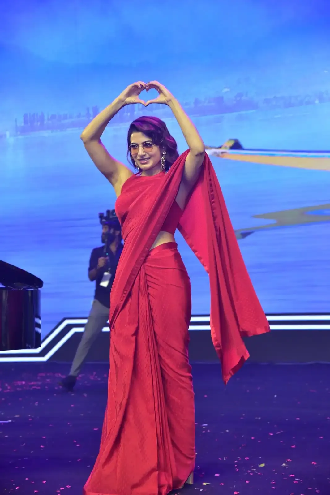 Actress Samantha armpits underarms show