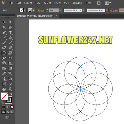 sử dụng công cụ xoay hình Rotate Tool để vẽ logo