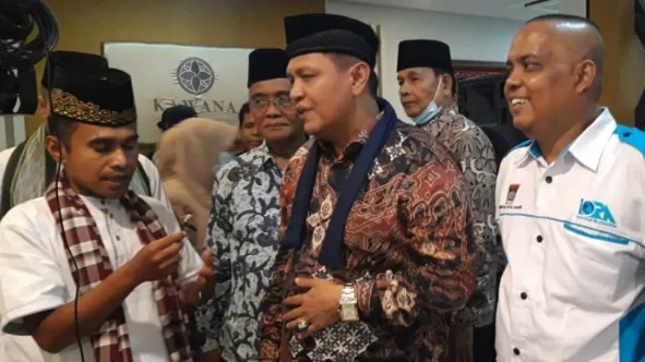 Buka Bersama dengan Pengurua LPM dan Insan Pers se Kota Padang, Irwan Basir Datuk Rajo Alam: Kita Harus Bermanfaat Bagi Orang Lain