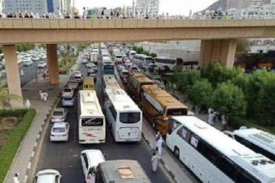 Jalanan Utama Di Kota Mekkah Macet Total Akibat Volume Kendaraan Dan Penutupan Jalan