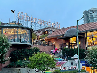 Ghirardelli sign