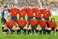 Selección de ESPAÑA - Temporada 2001-02 - Casillas, Fernando Hierro, Luis Enrique, Morientes, Iván Helguera, Rubén Baraja; Juanfran, De Pedro, Raúl, Valerón y Puyol - IRLANDA 1 (Keane), ESPAÑA 1 (Fernando Morientes) - Victoria de España en los penaltys: 2 (Keane y Finnan) a 3 (Fernando Hierro, Rubén Baraja, Mendieta) - 16/06/2002 - Mundial de Corea y Japón 2002, octavos de final - Suwon (Corea del Sur), estadio de Suwon - Alineación: Casillas; Puyol, Fernando Hierro, Iván Helguera, Juanfran; Luis Enrique, Rubén Baraja, Valerón, De Pedro (Mendieta, 66'); Raúl (Luque, 80') y Morientes