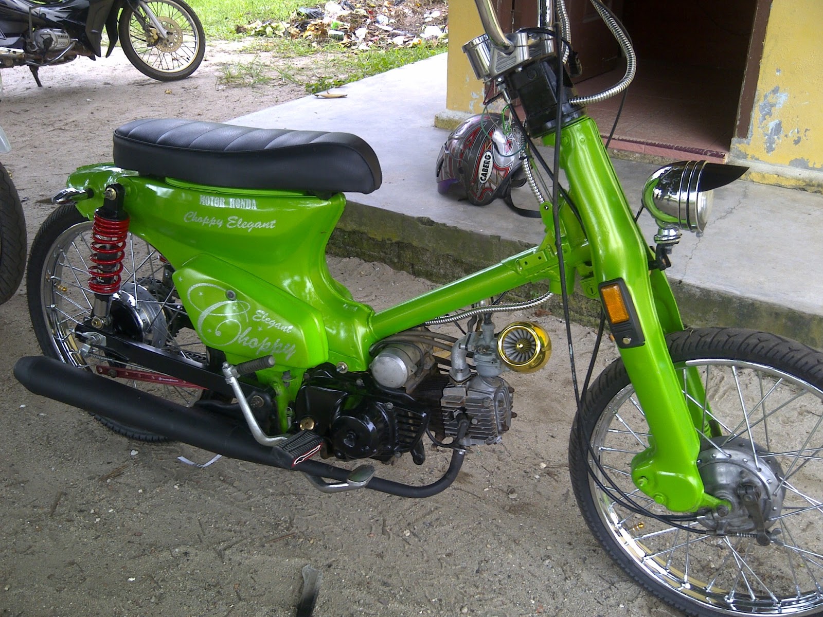 Motor Honda Choppy Cub 2013