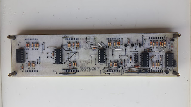 Making A 32x8 Dot Matrix Display With SN74HC595N Shift Registers